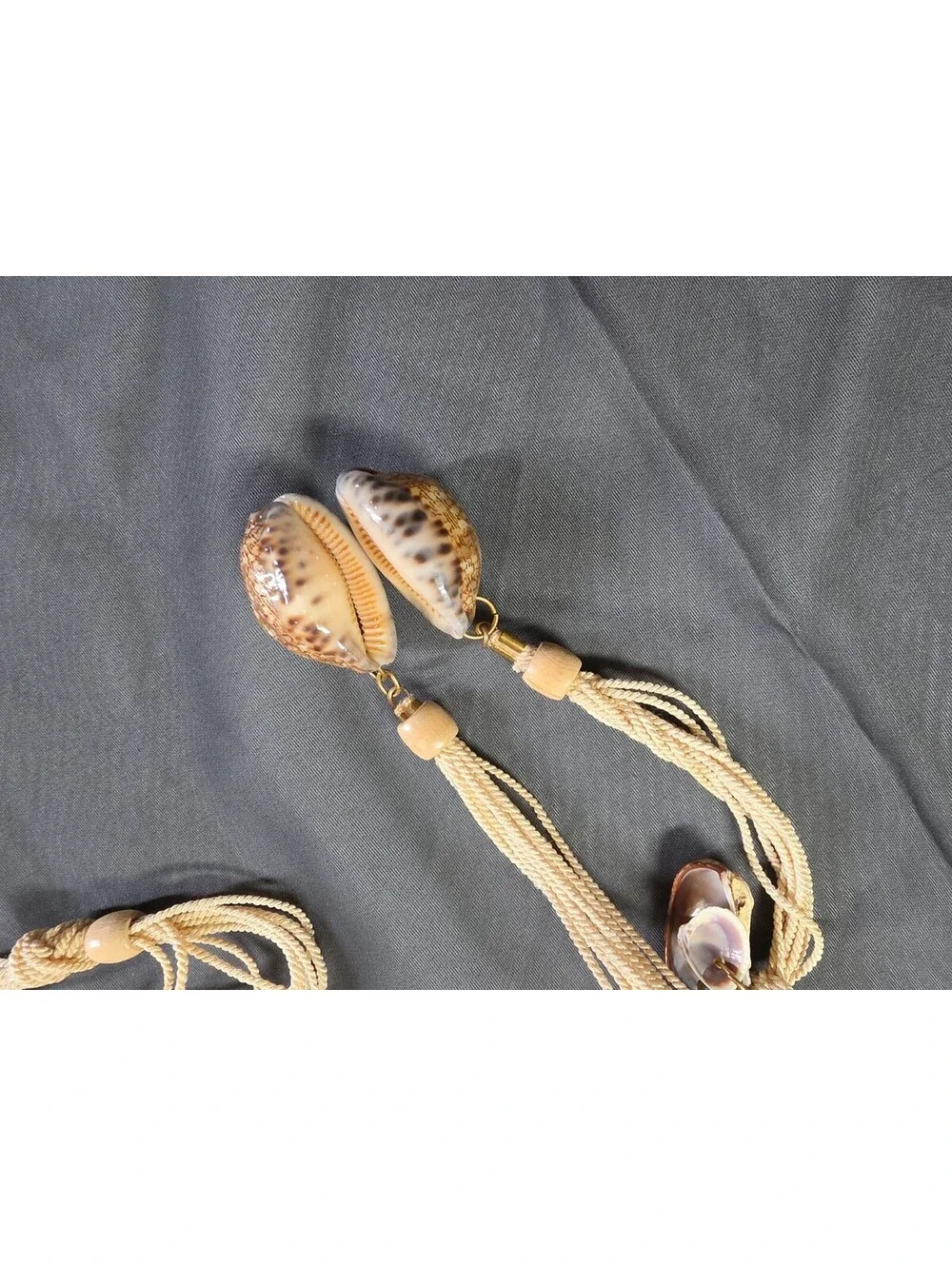 Vintage 70s Cowrie Shell Belt Boho Festival Hippie Knotted Cord Wrap Sash